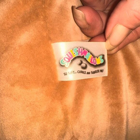 Squishmellows - Picture 3 of 4